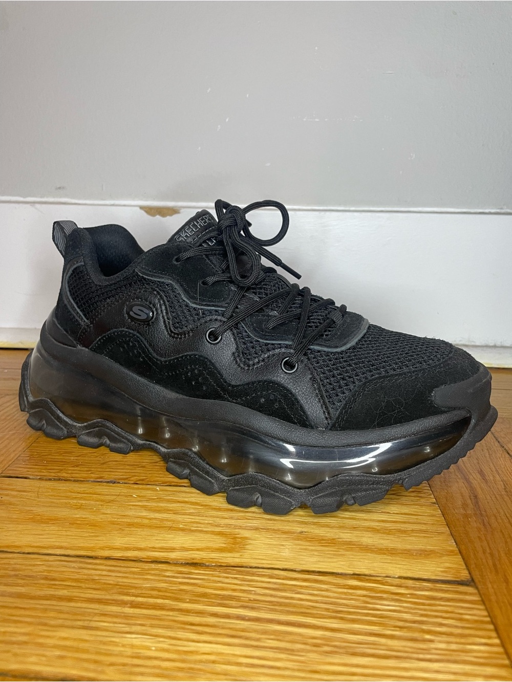 SKECHERS UNO CHAOS-FREAK WAVES Air
